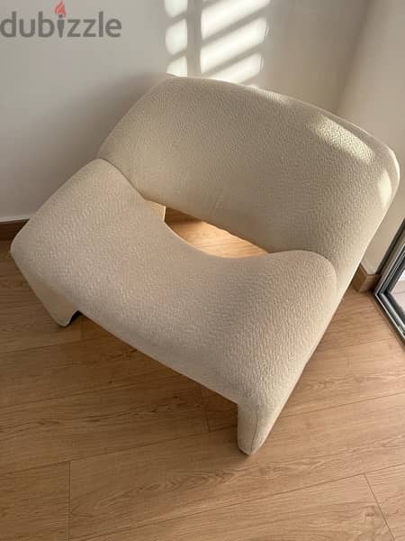 Armchair 1