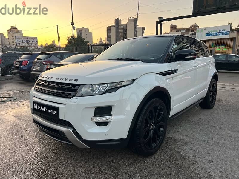 Land Rover Evoque Dynamic 1