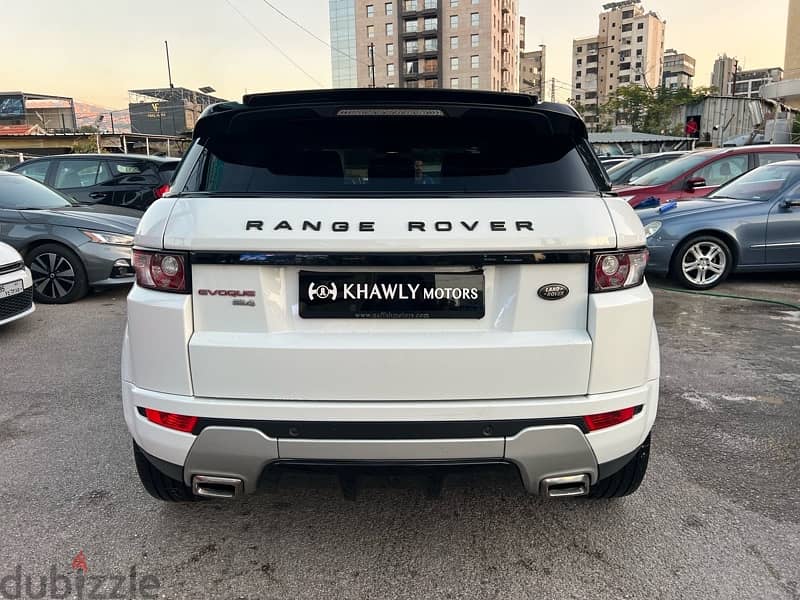 Land Rover Evoque Dynamic 3