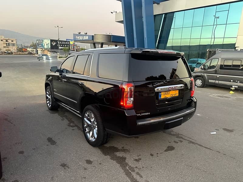 GMC Yukon 2019 1