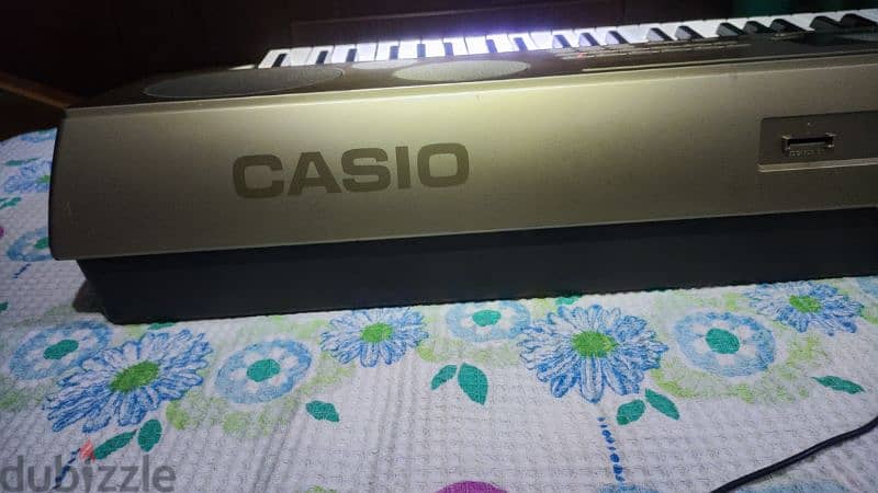 Casio AT5 in mint condition working perfectly 7