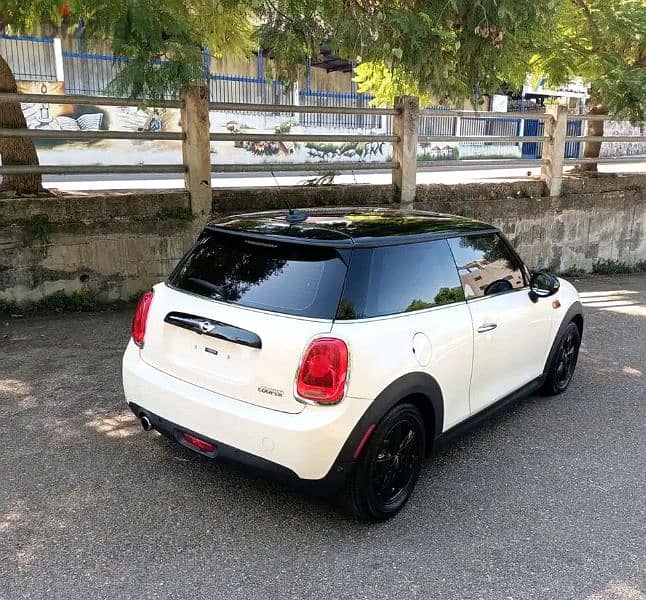 MINI Cooper 2017 5