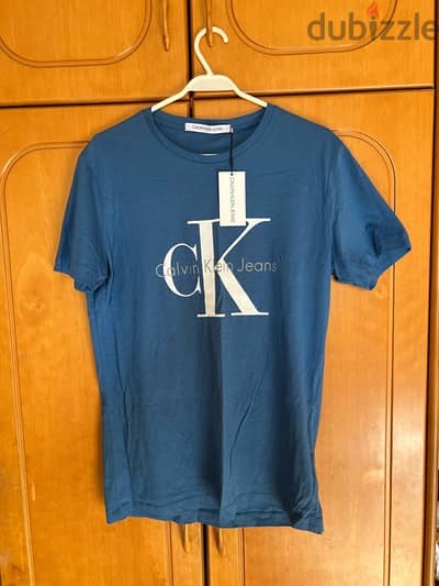 CALVIN KLEIN MEDIUM SHIRT