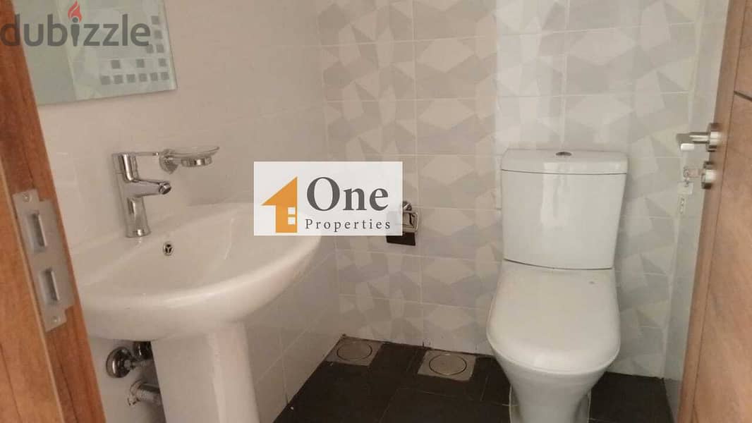 APARTMENT FOR SALE IN HALAT 5