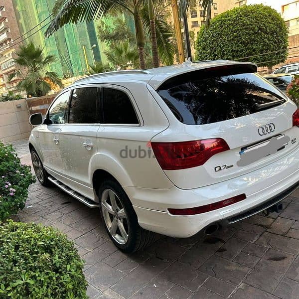 Audi Q7 2011 3