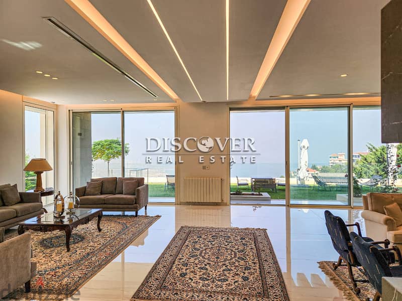 Luxury Villa with Unrivaled Sea Views | for sale in Jourit el ballout 6