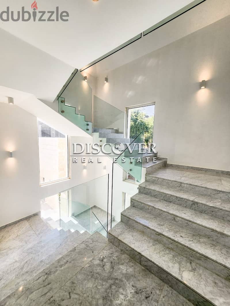 Luxury Villa with Unrivaled Sea Views | for sale in Jourit el ballout 10