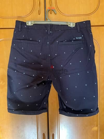 H&M COTTON BLACK SHORT