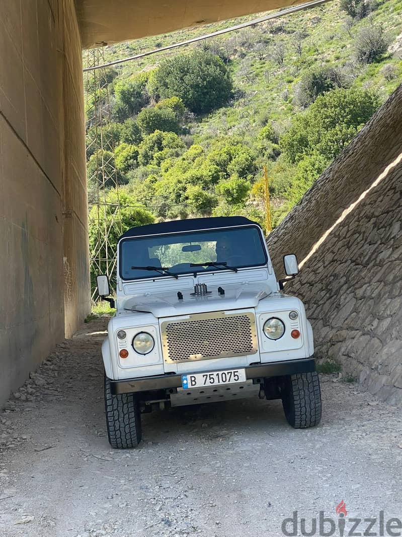 Land Rover Defender 1999 Defender 90 Soft Top 2