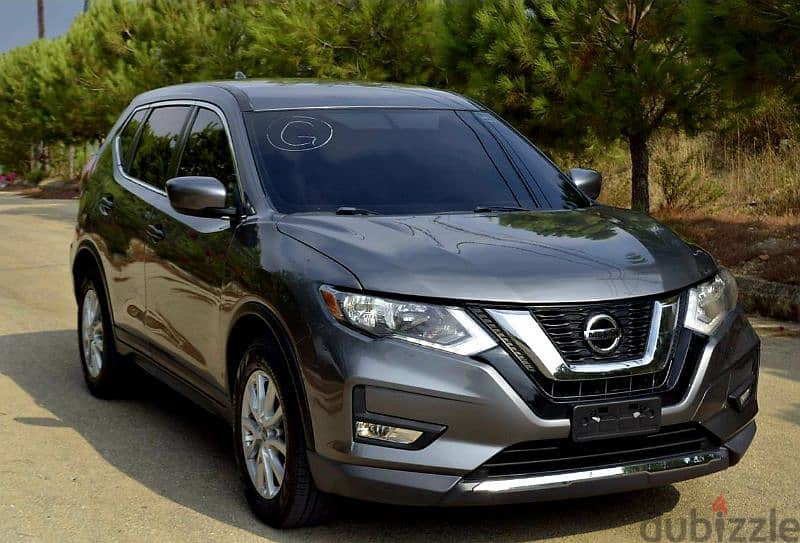 Nissan Rogue 2018 1