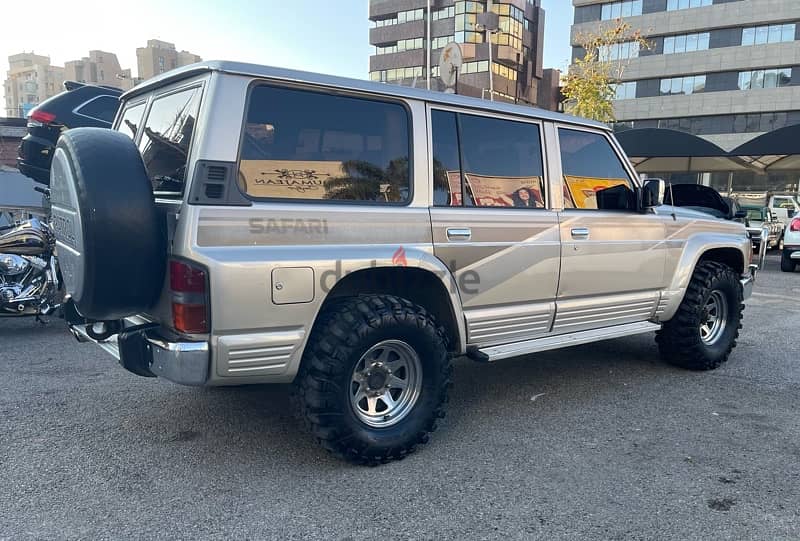 Nissan Patrol 1992 5