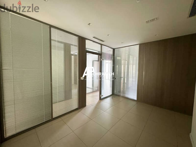 Office For Rent in Downtown - مكتب للإجار في وسط بيروت 6