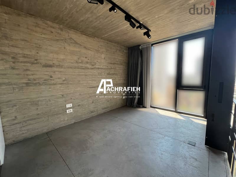 Loft for Sale In Achrafieh - شقة للبيع في الأشرفية 5