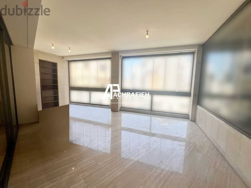 Apartment for Sale In Achrafieh - شقة للبيع في الأشرفية 3