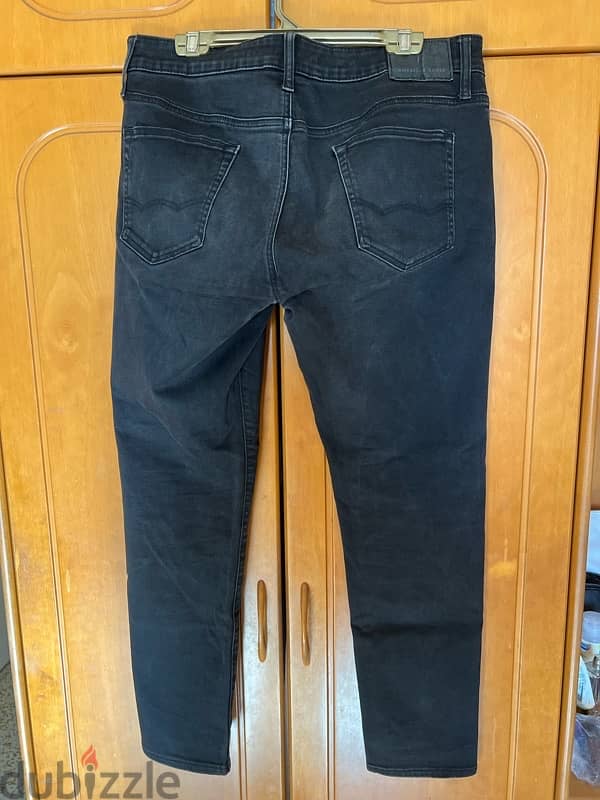 AMERICAN EAGLE BLACK JEANS 0