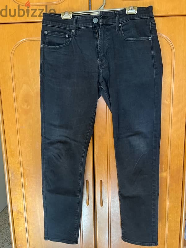 AMERICAN EAGLE BLACK JEANS 1