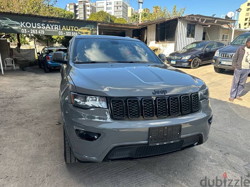 Jeep Grand Cherokee 2020 4x4 Lardo panoramic 0