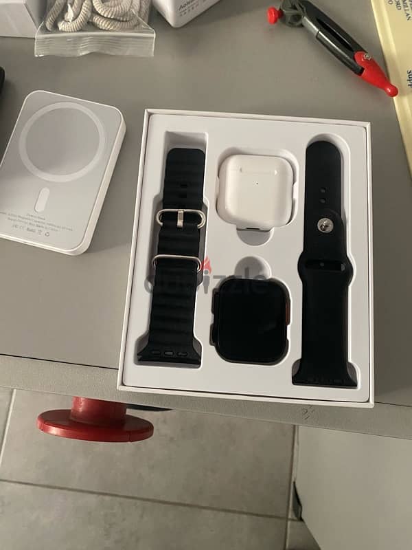 AirPods + Watch Ultra Bundle 3