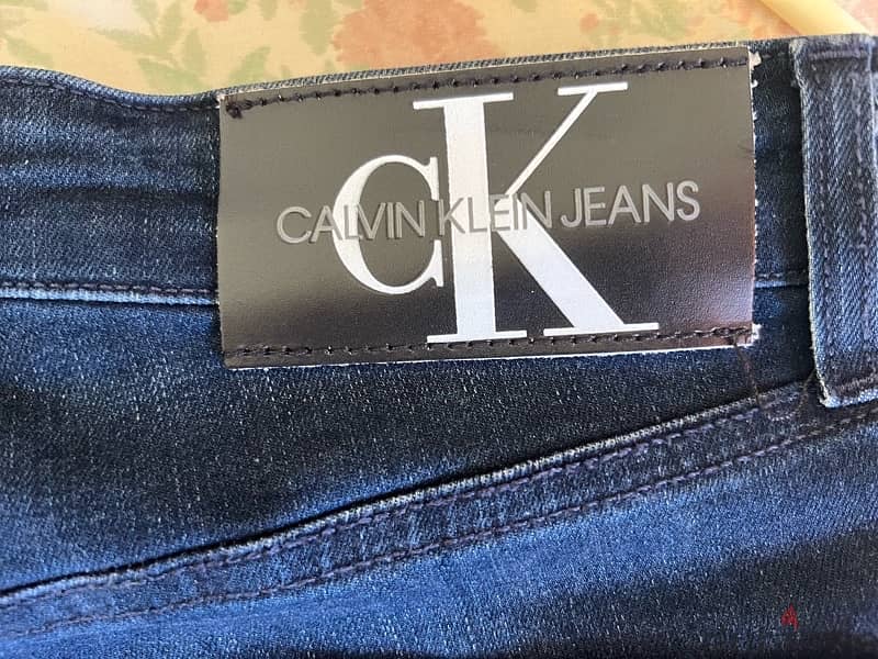 CALVIN  KLEIN JEANS 3