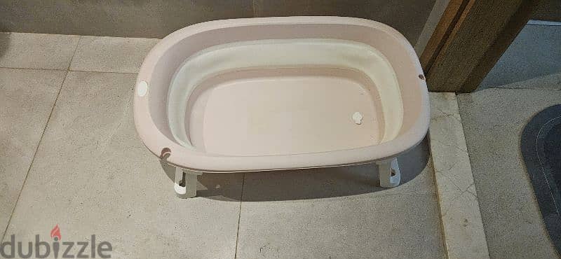 baby bathtub 0