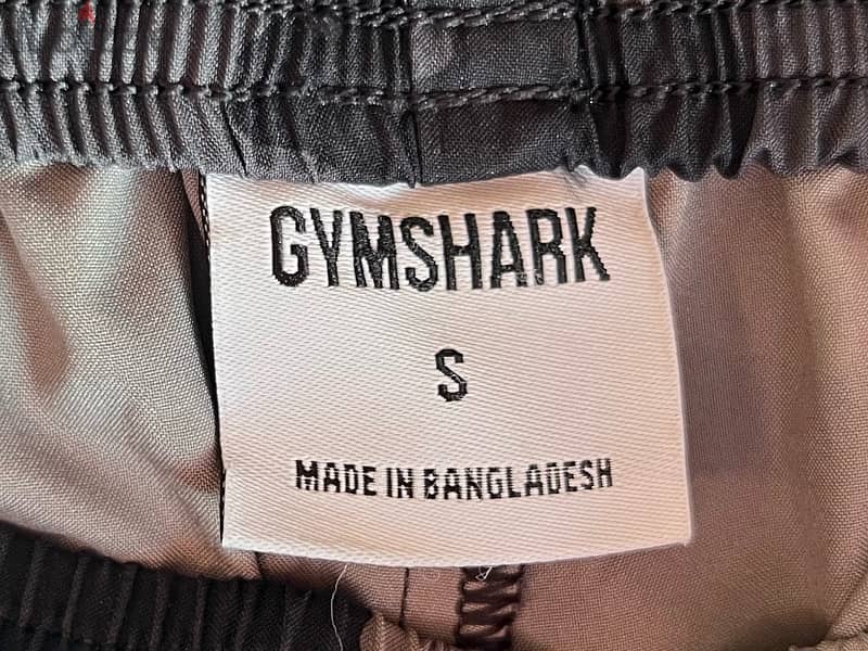 GYMSHARK SHORTS 2