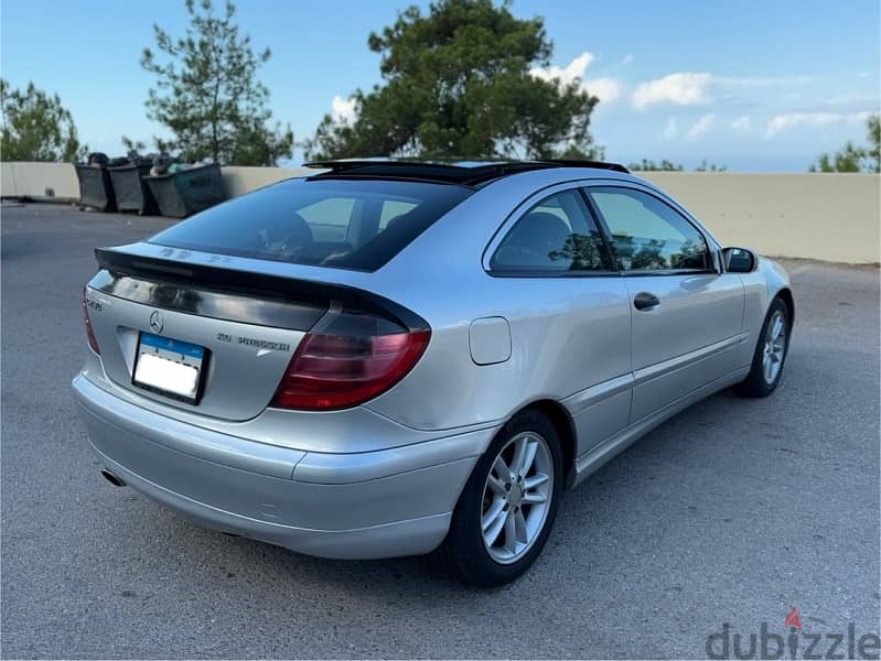 Mercedes-Benz C-Class 2003 1