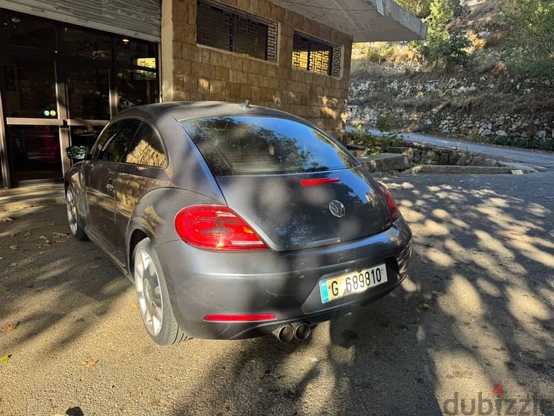 Volkswagen Beetle 2012 4