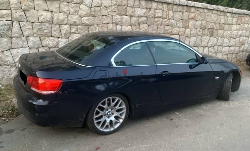 BMW 3-Series 2009 1