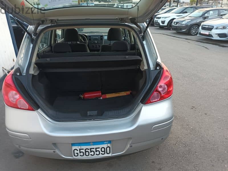 Nissan Tiida 2013 7