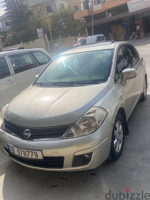 Nissan Tiida 2007 4