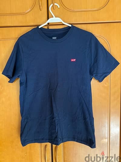 LEVI’S DARK BLUE STANDARD SHIRT