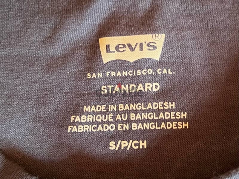 LEVI’S STANDARD SHIRT 2