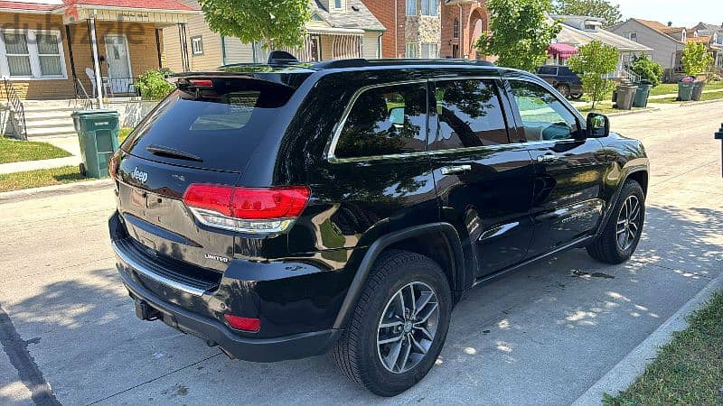 Jeep Grand Cherokee Limited  2017 4