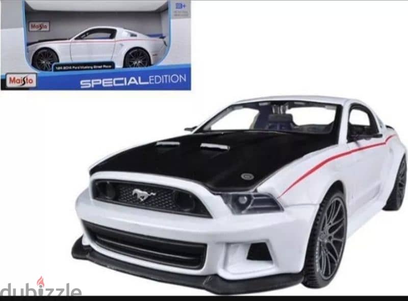 2014 Ford Mustang Street Racer diecast car model 1:24 0