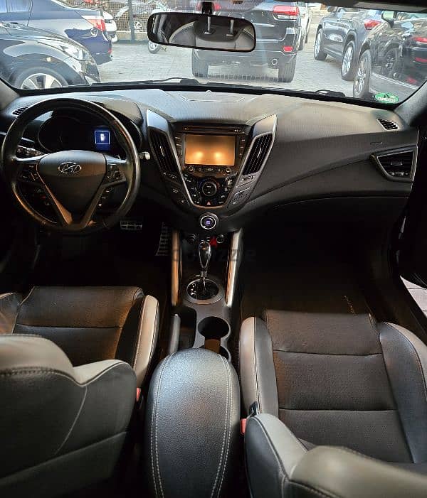 Hyundai Veloster 2015 11