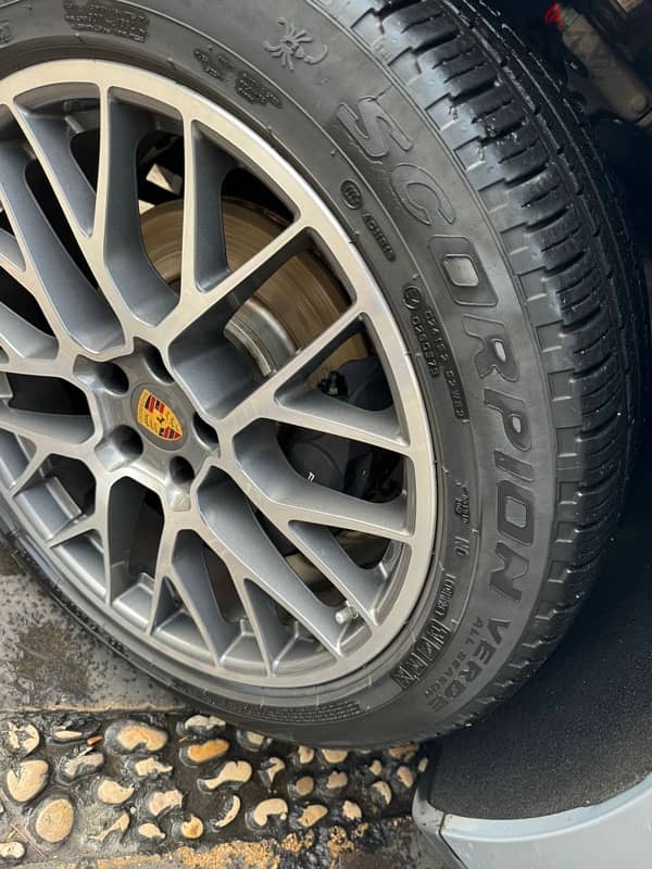 Pirelli Scorpion Tyres 20inch 4