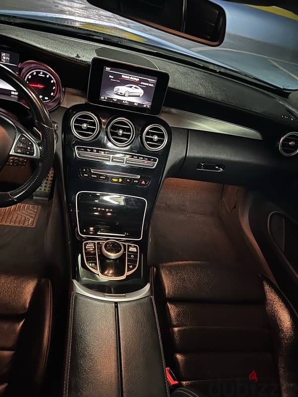 Mercedes-Benz GLA-Class 2018 19