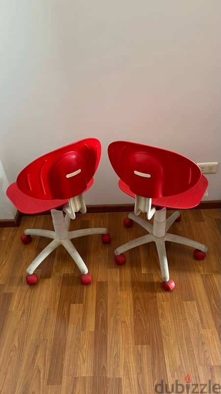 Two punto chair For kids 2