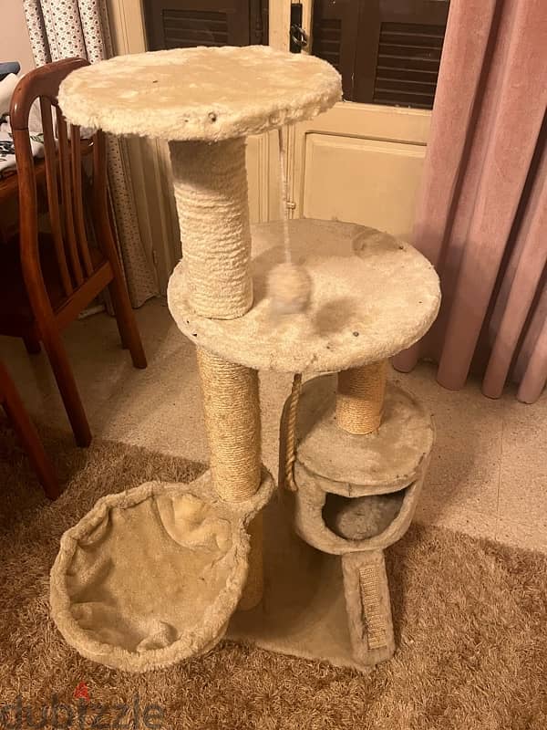 cat tower 4