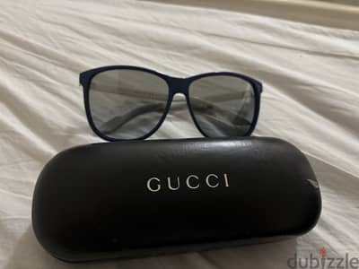 Gucci original sunglasses good in good condition not used to much