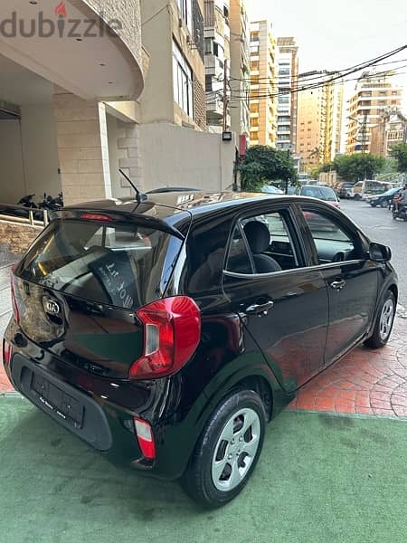 Kia Picanto 2018 3