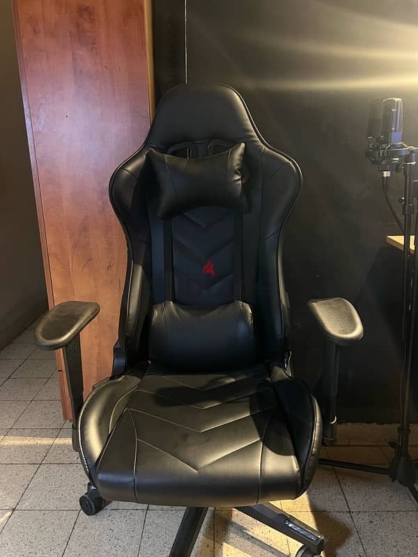 gaming chair 0