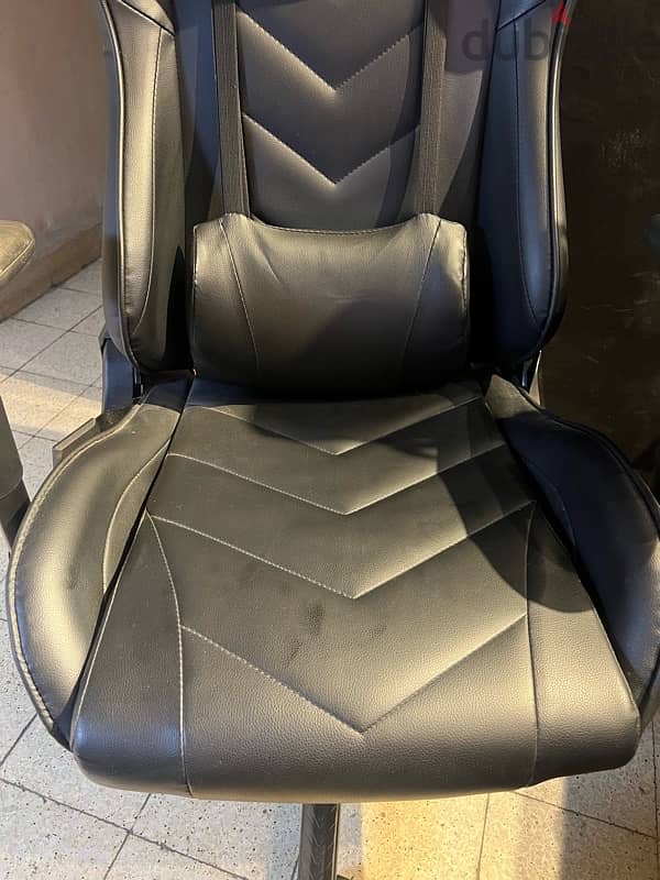 gaming chair 4