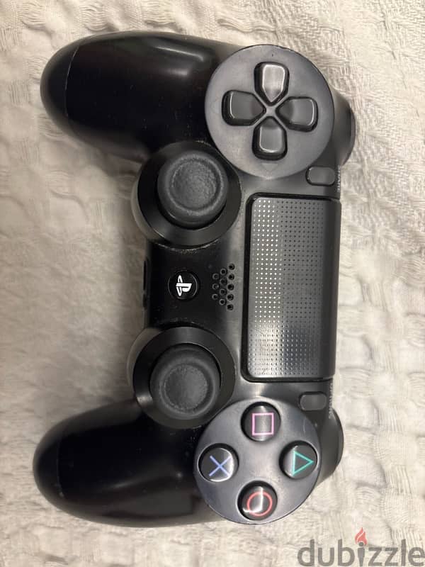 PlayStation 4 controller 0