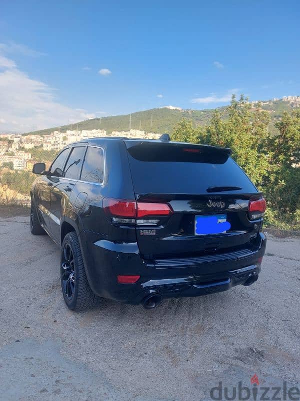 Grand Cherokee SrT 1