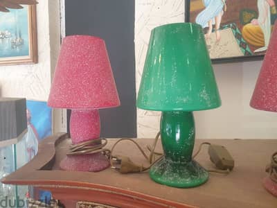 pair of lampadaire, green and red, ideal for christmas