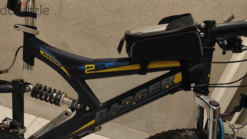 Badger mountain bicycle with Car Mount 1