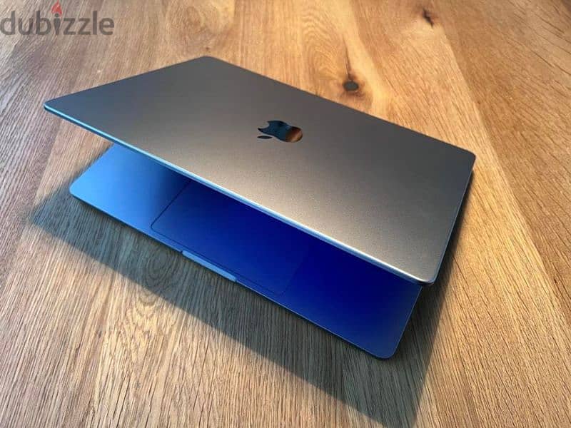 macbook pro m1 pro 1