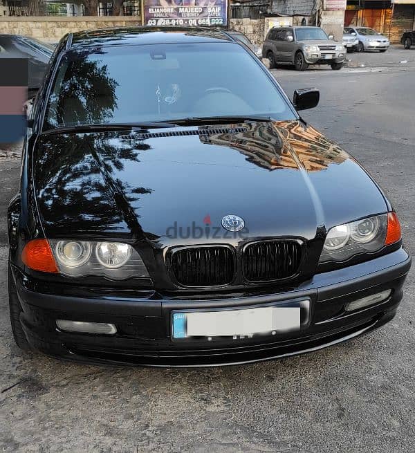 BMW 3-Series 2001 1