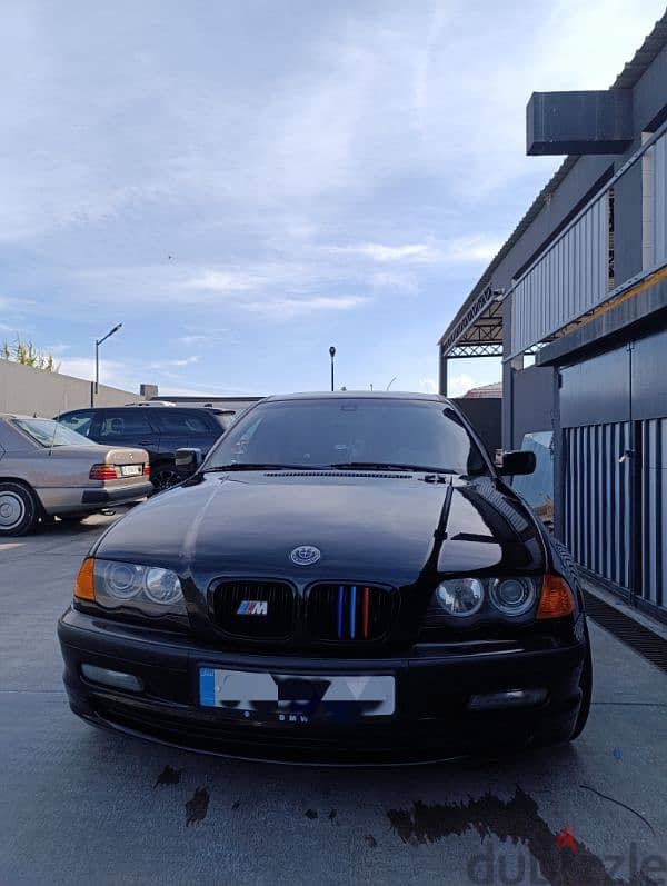 BMW 3-Series 2001 4